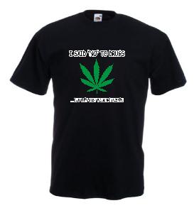 Tricou negru imprimat Marijuana Drugs